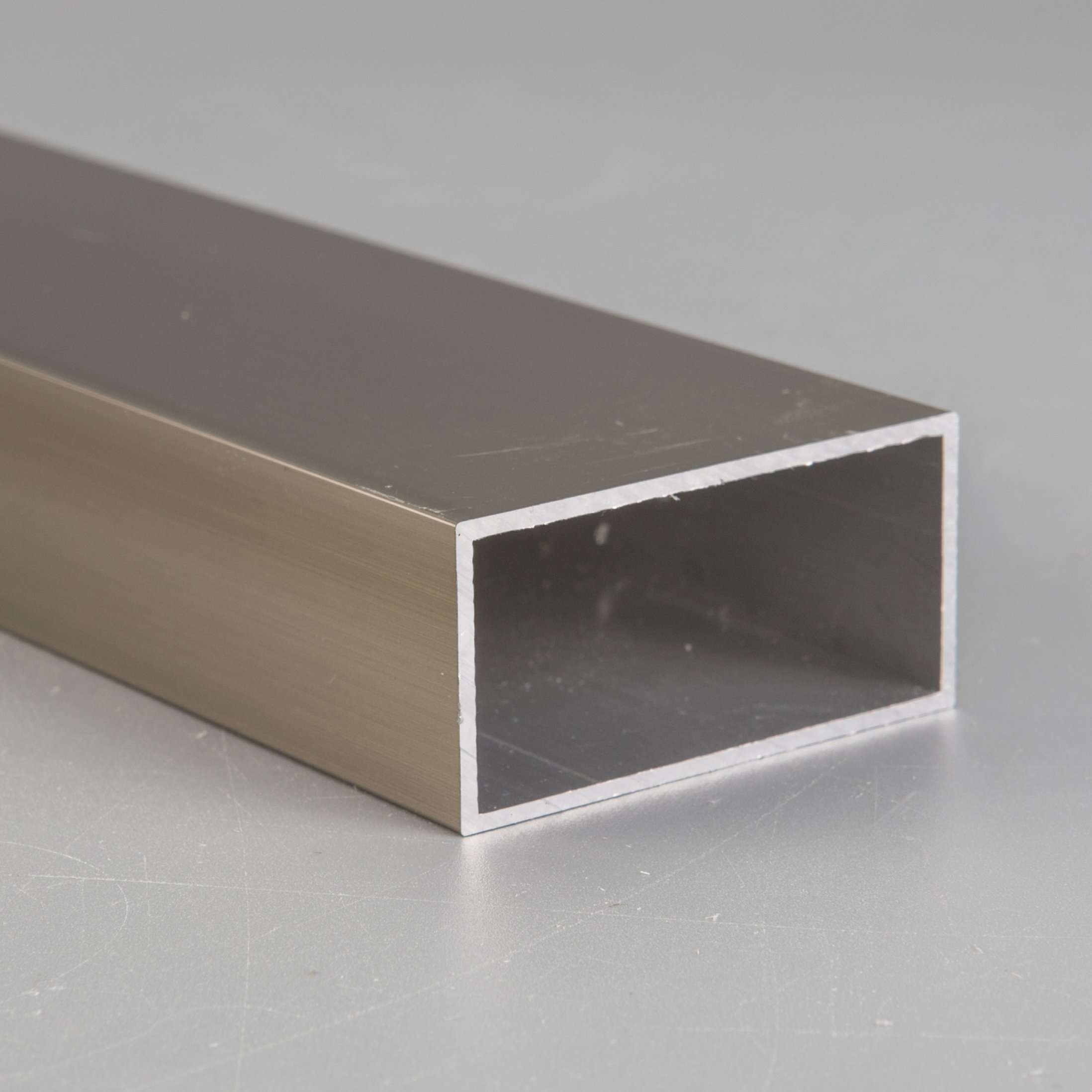 Manufacturer of aluminium profiles from Ningbo Zhejiang for aluminium refrigeration tube