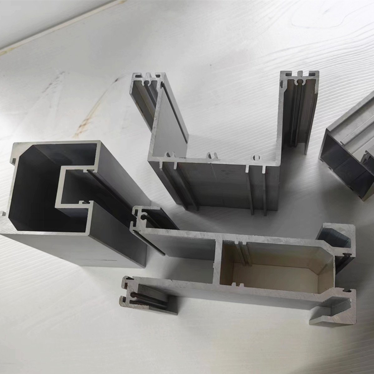 Custom Design Various Display Rack Extruded Aluminium Profile DIY Aluminum Door Frame Sliding Rail