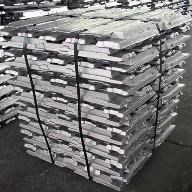 High Quality Pure Aluminum Ingot 99.7% for sale