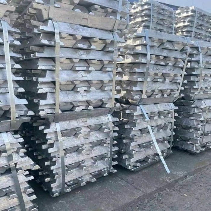 ALUMINUM INGOT Aluminum ingot A7 99.7% and A8 99.8% aluminium alloy ingot