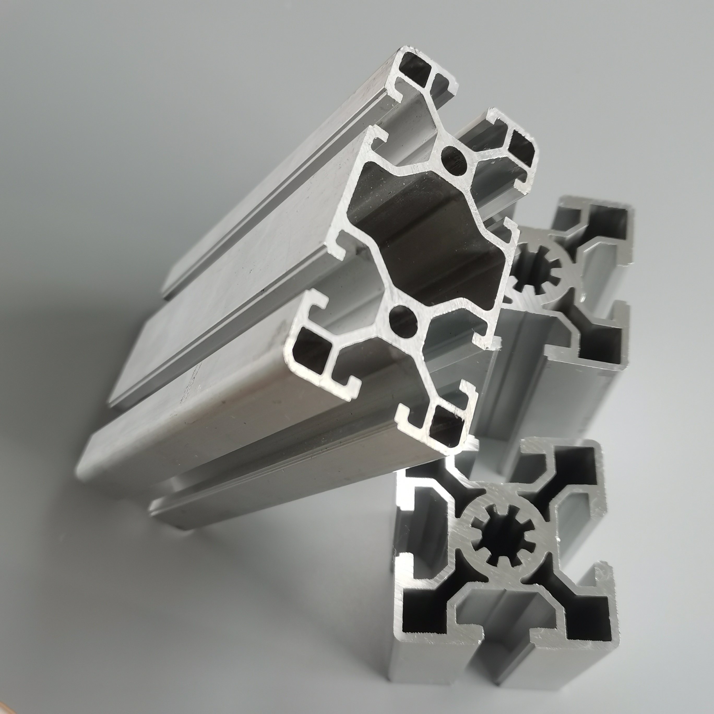 China Manufacturer Custom Aluminum Extrusion Profiles T Slot V Slot Aluminium Profile with anodize surface