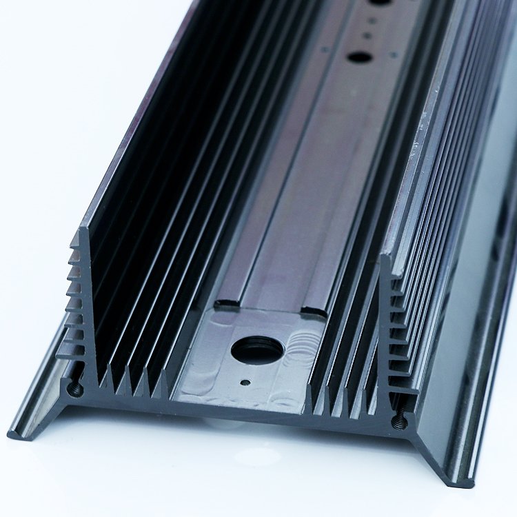 Aluminium Profile High Quality Ruiquan Offer 6061 6063 Black Anodizing Aluminium Profile for the LED Lighting Heat Sink