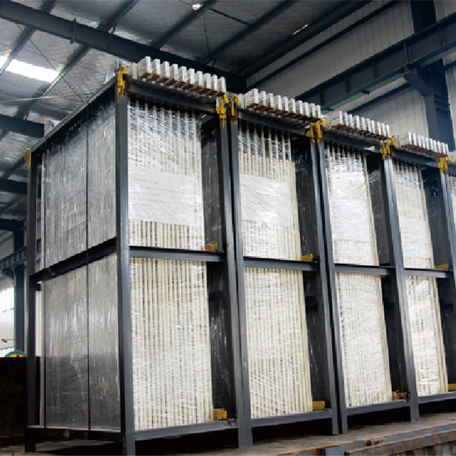 Stainless steel/Aluminum clad copper hanger bars are used for electrolytic copper, electrolytic zinc