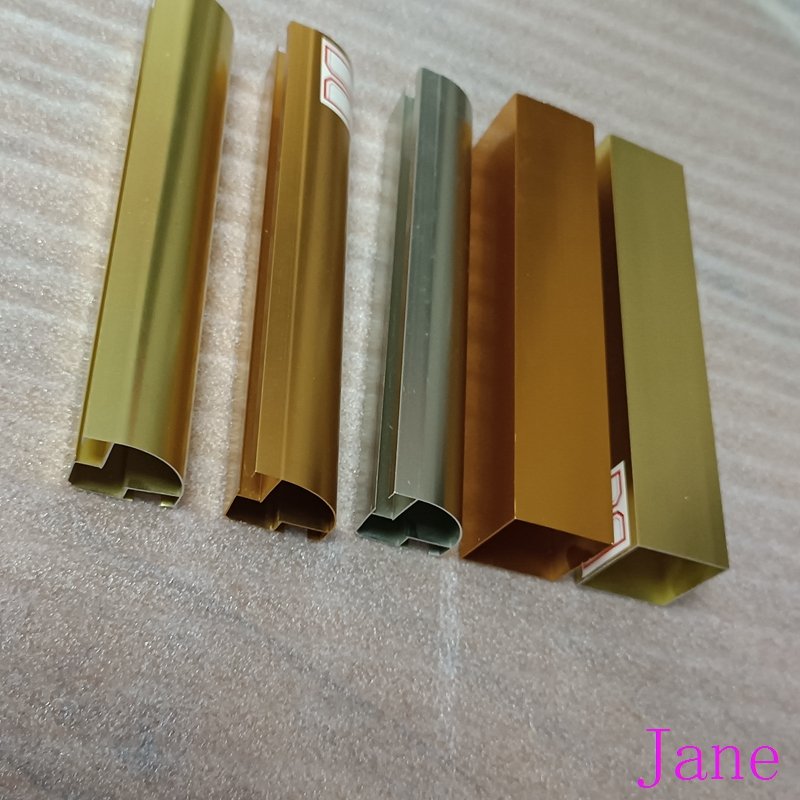 Extruded Thin Wall Thickness Aluminum Profiles