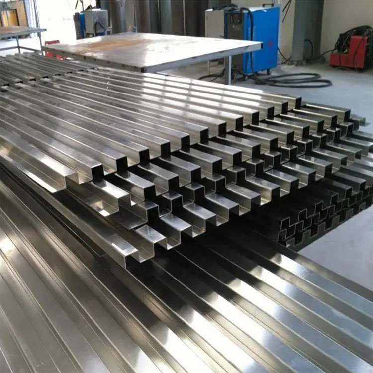 Insulated Aluminum Roof Tiles Aluminum Alloy Bump Great Wall Tile Waterproof Aluminum Profile For Outdoor