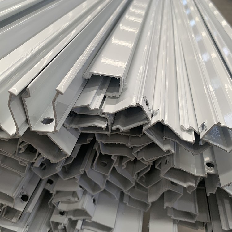 Factory Customized Industrial 6061 Aluminum Extrusion Profiles 6063 T5 Mirror Aluminum Profiles