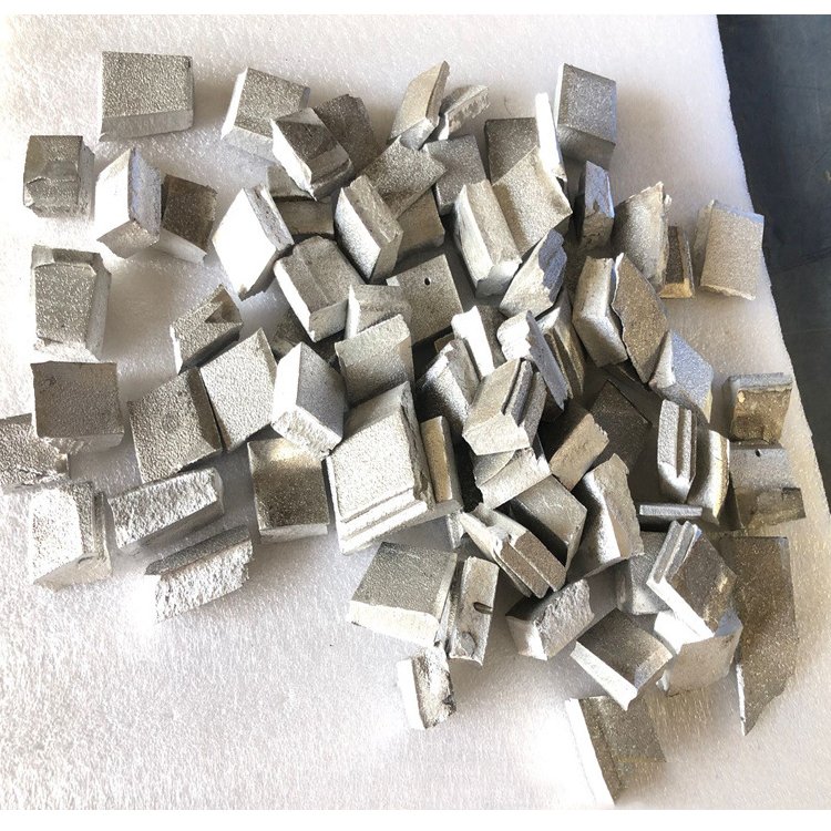 AlCu30 AlCu50 AlSi50 AlEr20 AlB3 AlFe10 AlZn10 Al Aluminum Master alloy for smelting