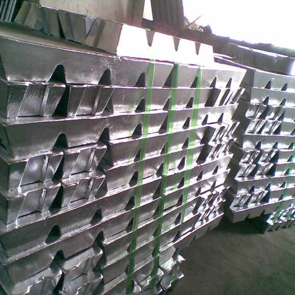 Pure High Quality Aluminium Foils Aluminum Profiles Aluminum Ingots A7