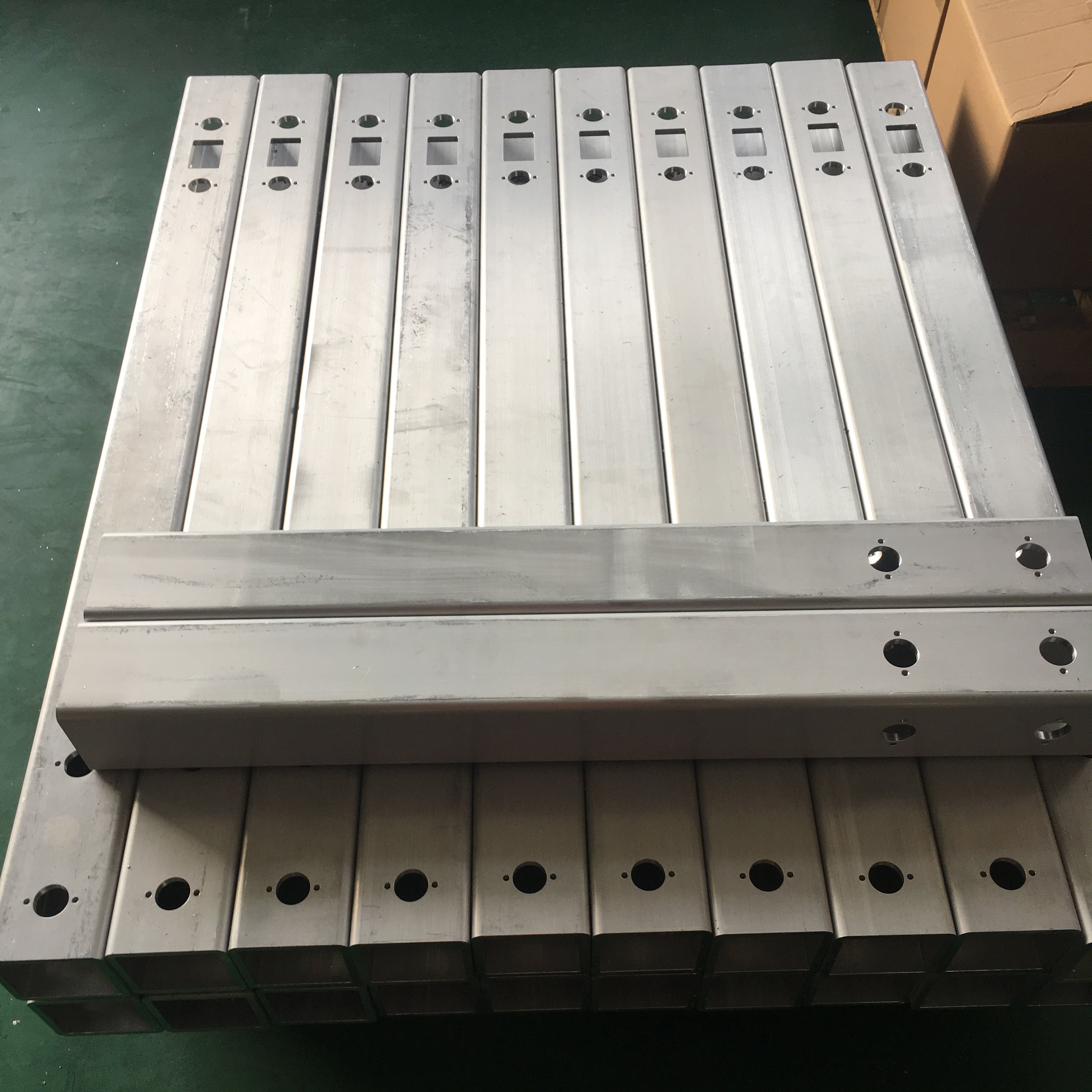 aluminum profiles for refrigerated truck bodies