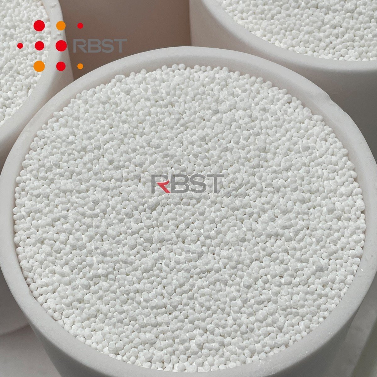 High Purity 5N Aluminum Oxide Granule for Monolithic Sapphire Ingots