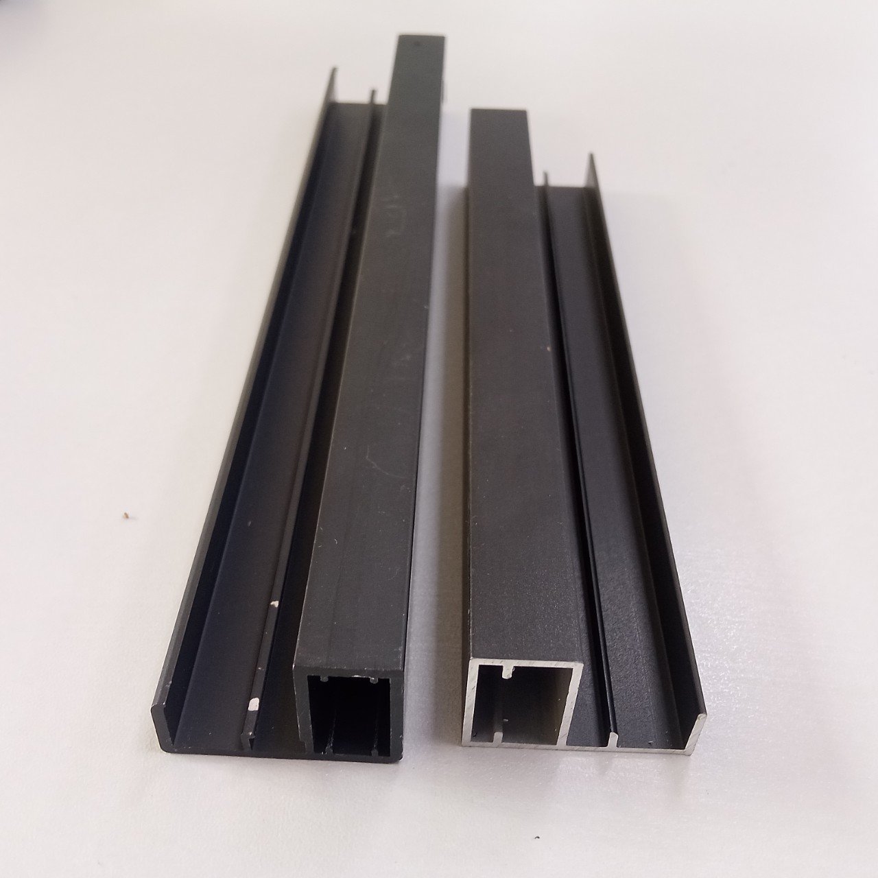 Black Anodised kitchen Wardrobe door frame aluminium profile | factory low cost manufactured in vietnam song hong aluminium