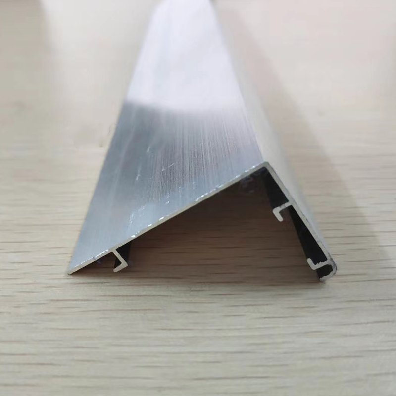 High quality deep processing customized natural and anodized aluminum profile extrusion for louver