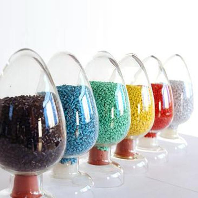 Powder pigment for silver color masterbatch
