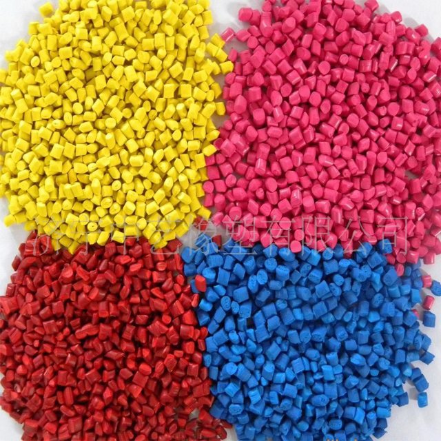 Powder pigment for silver color masterbatch