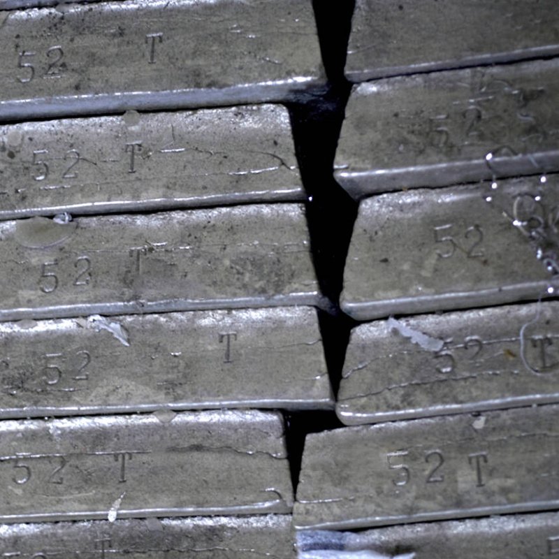 99.995% zinc ingot 99.99% zinc ingot price zinc alloy ingot