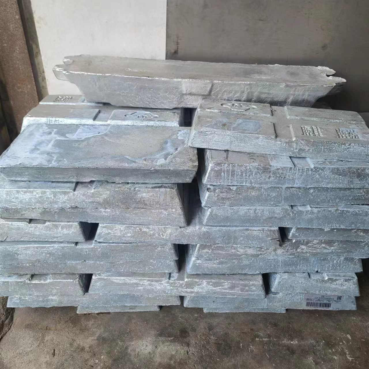 Purity 98.7%-99.95% Zinc Ingot for Aviation Industrial Chemical Application