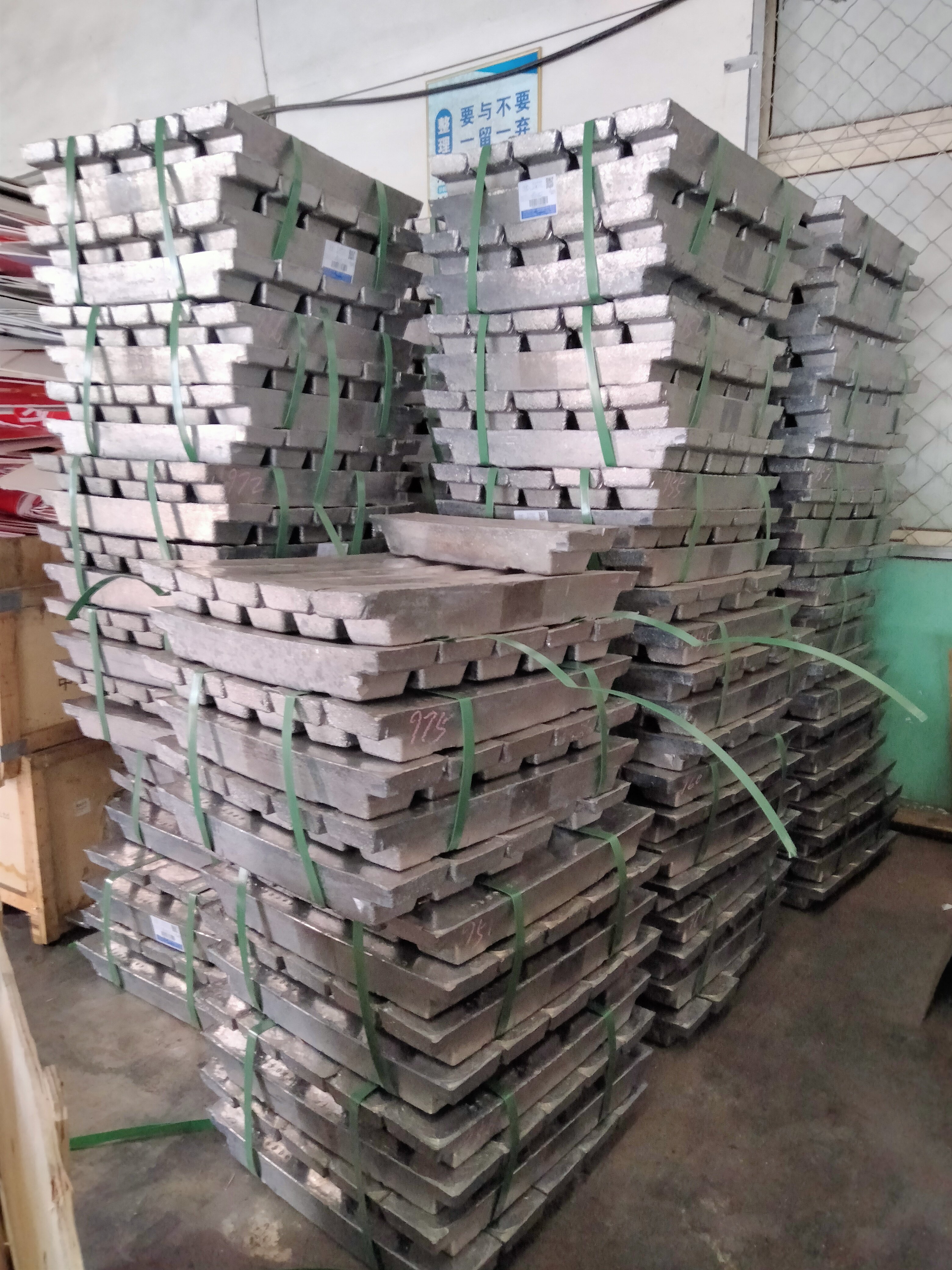 Hot sale pure lead ingot 99.97% 99.98% 99.99% Remelted High Purity Metal Ingots Lead Ingots