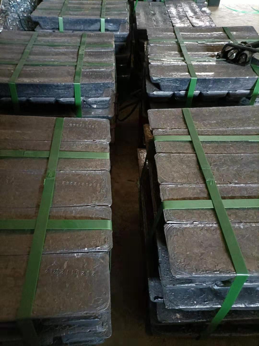 lead ingots price