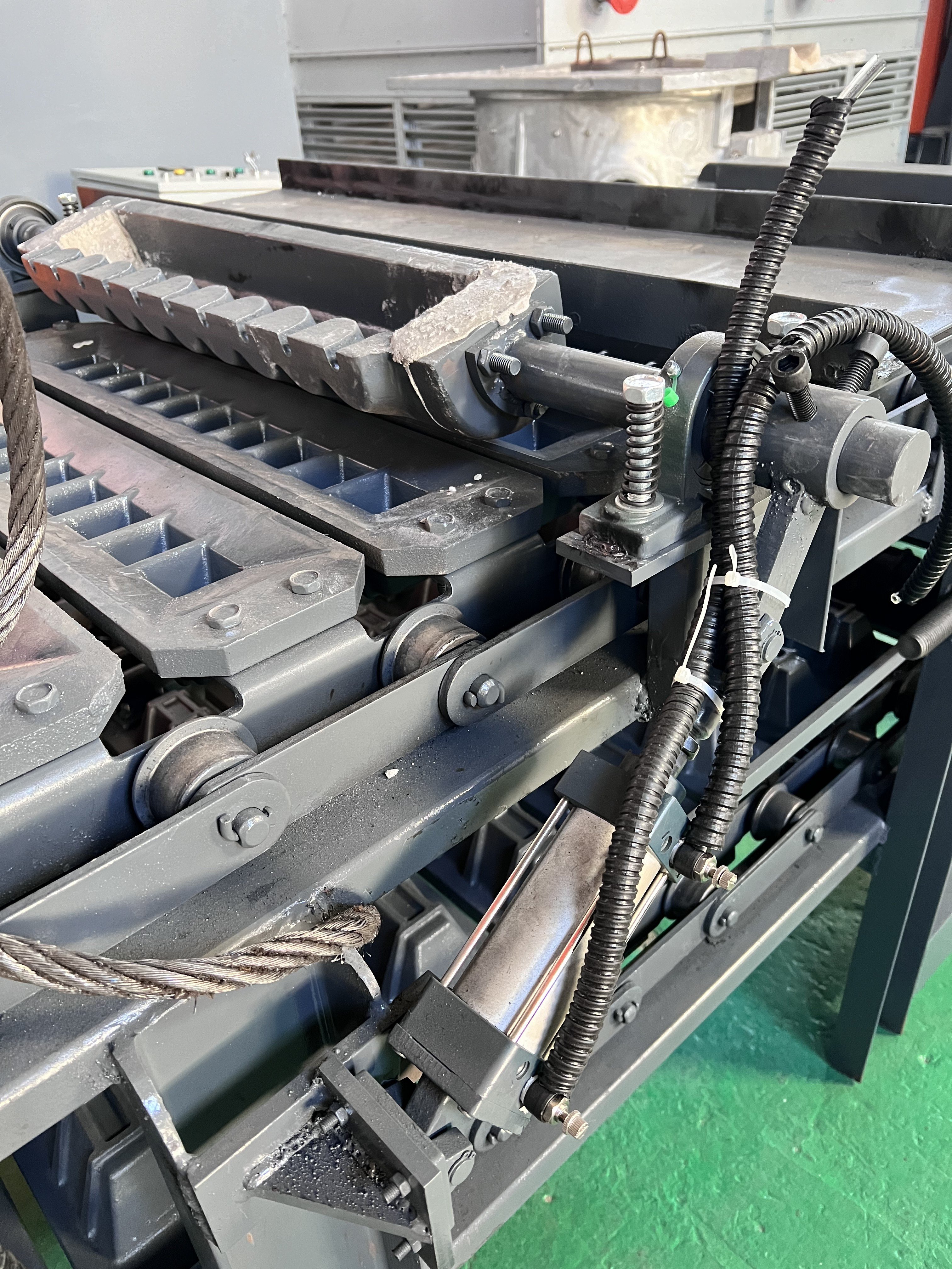 Aluminum Ingot Casting Machine And Production Line Recycling Aluminum Copper