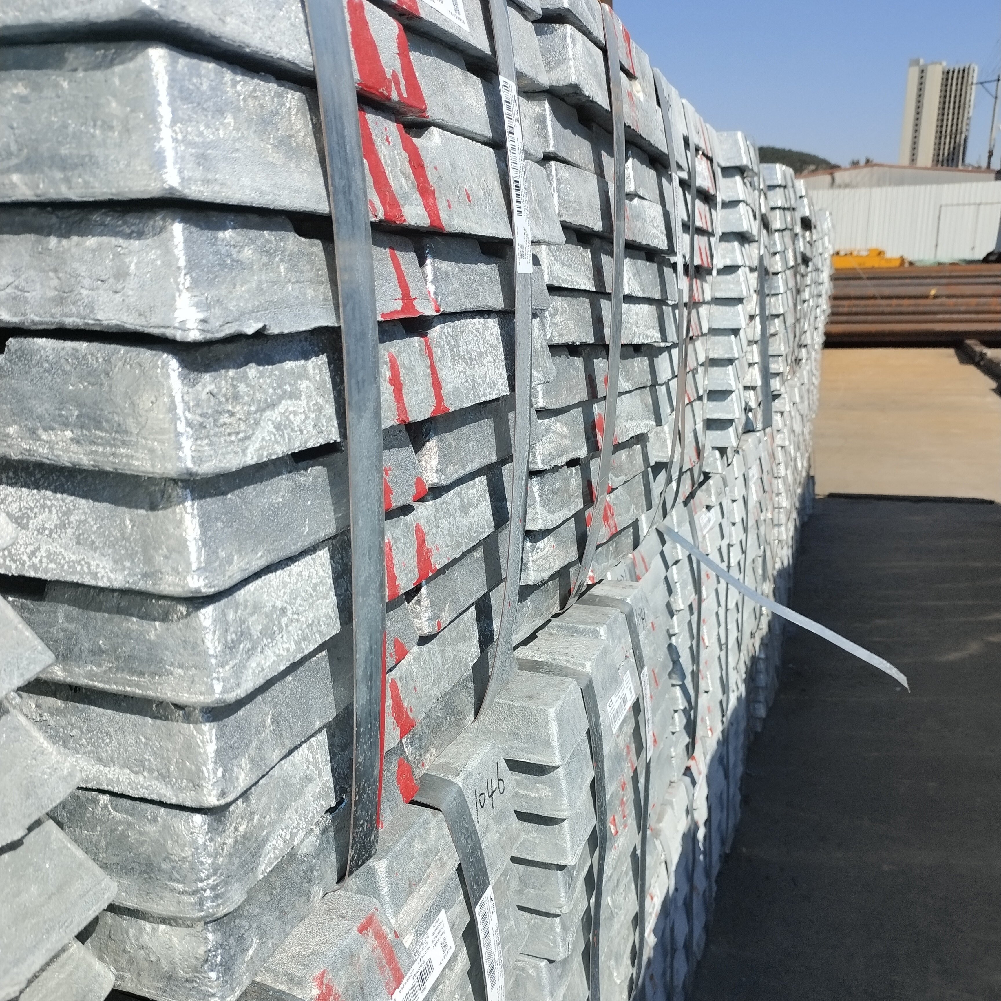 zinc ingot 99.99 zinc alloy ingot zamak pure zinc ingots