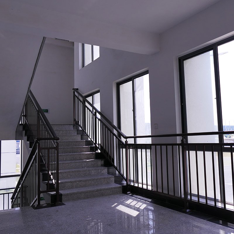 Decorative Indoor Steel Stair Railing Design and Iron Balustrades Handrails