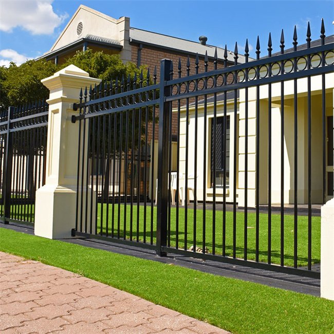 High Quality Iron Metal Security Fence Quality Garden Security Wrought Iron Steel Fence Wrought Iron Security Fence