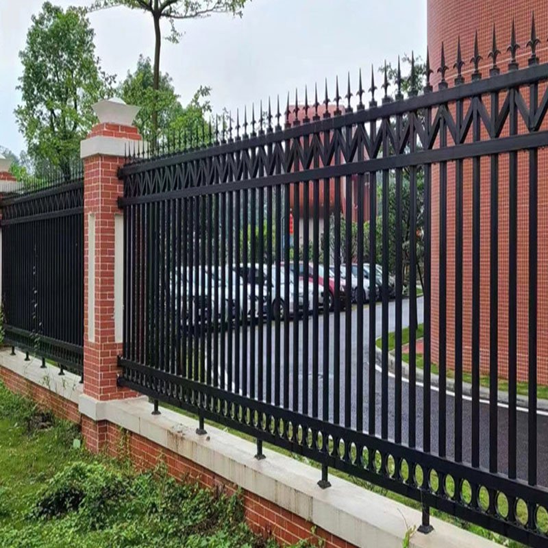 Factory Direct Black Galvanized Steel Metal Iron Powder Coating Garden Fence driveway gate villa swing gates special design