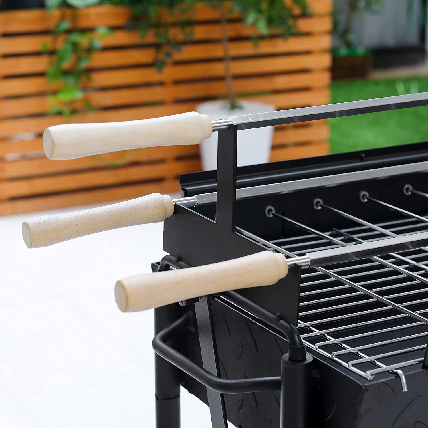 Strong Steel 4 Wheels For Portability Portable Rotisserie Charcoal BBQ Grill With Large Skewers