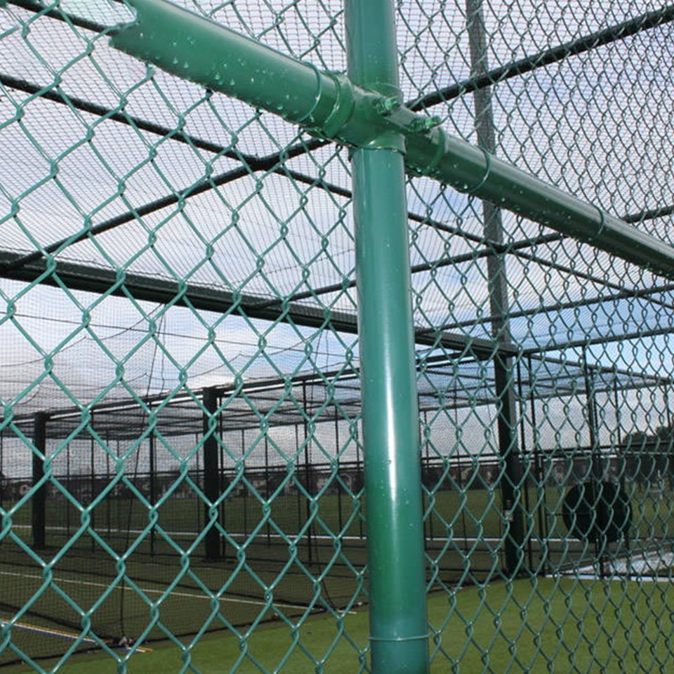 BOCN Pvc coated 6x12 6x10 green black white wire fence chain link custom chainlink fence wire roll for Sports field