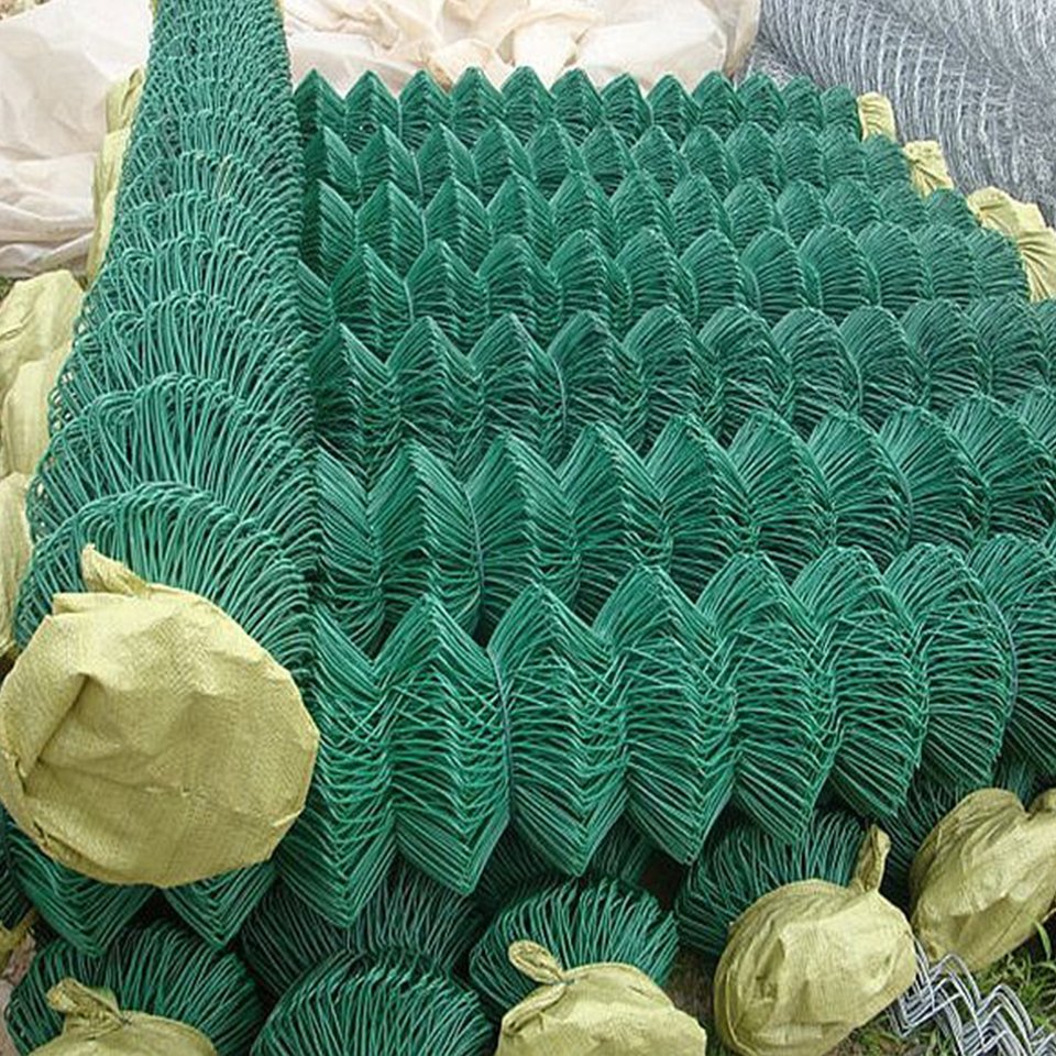 BOCN Pvc coated 6x12 6x10 green black white wire fence chain link custom chainlink fence wire roll for Sports field