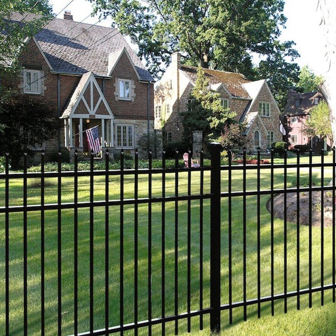 Wholesale cheap galvanized steel pool fencing galvanized steel ground stakes fence steel fence with double top rail