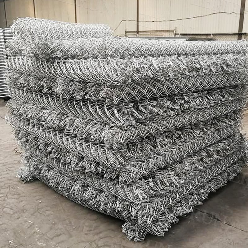 portable galvanized temporary chain link fencing for events