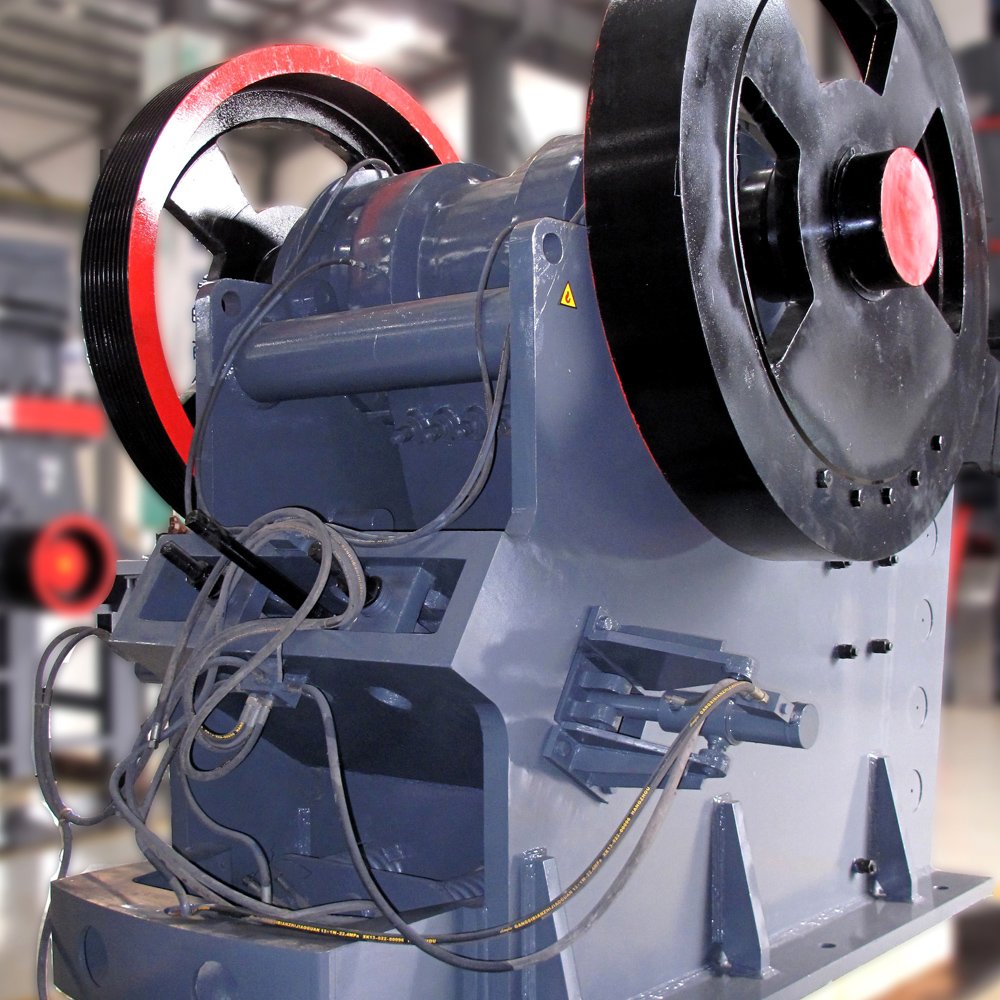 Automatic High Performance 50t/h Line Price Jaw Crusher with Diesel Engine 1300*300 jaw crusher powder crusher