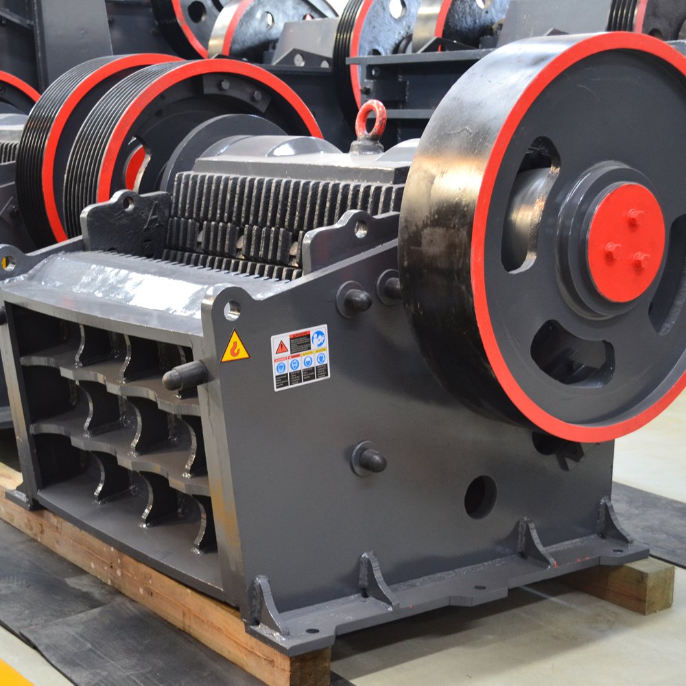 Automatic High Performance 50t/h Line Price Jaw Crusher with Diesel Engine 1300*300 jaw crusher powder crusher