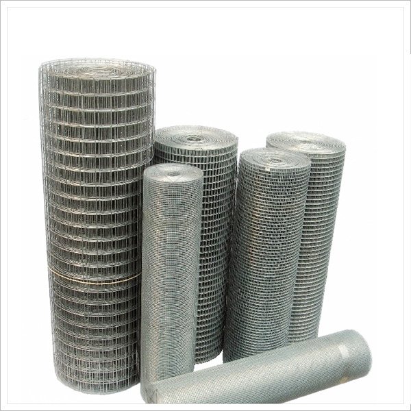 Galvanized Welded Wire Mesh Fence Roll Hog Wire Fence Welded Iron Wire Mesh Panel Green Garden Fence