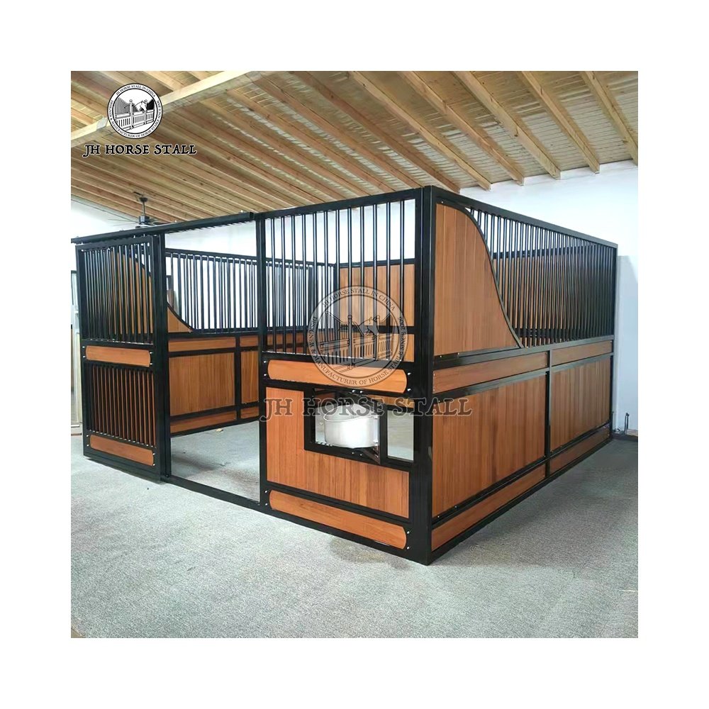Newest style Europe iron rod steel portable horse stall sliding door luxury stable horse with grain door