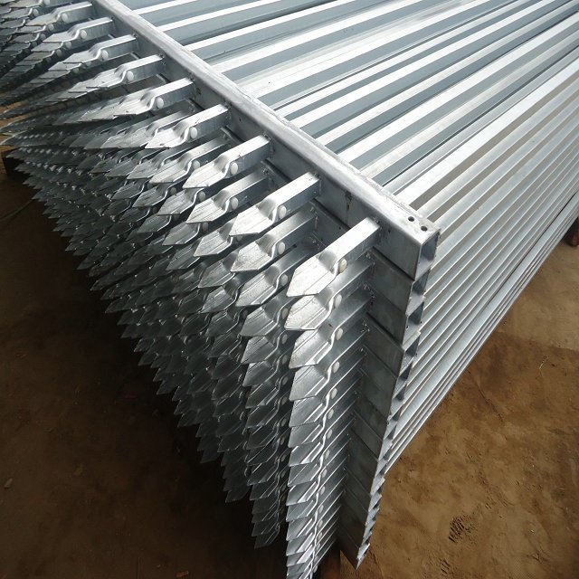 Hot dip galvanized wrought iron fence / Steel wrought iron fence factory / 2.1m wrought iron fence