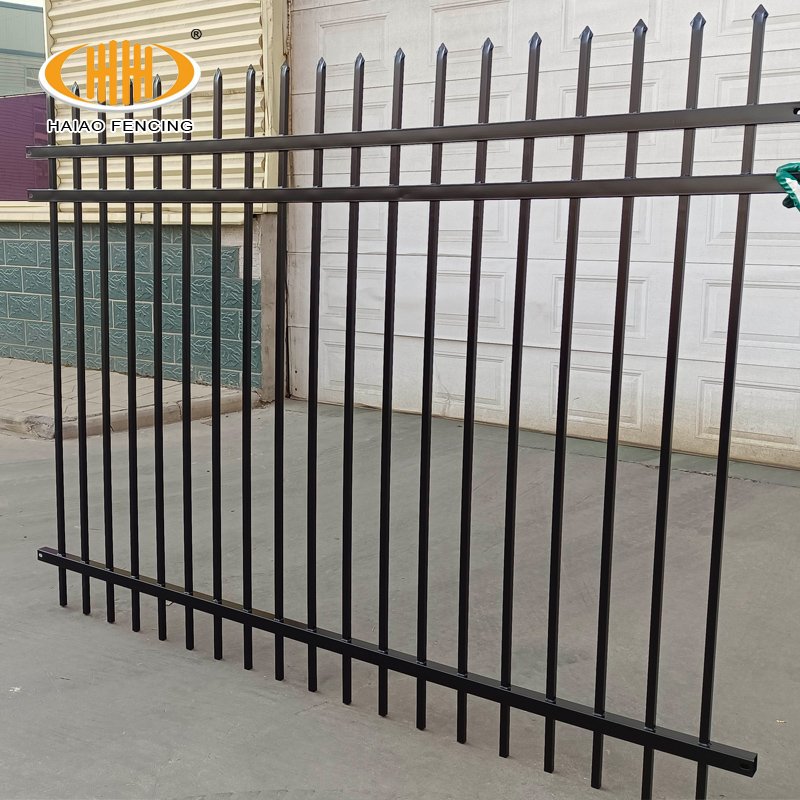Best-selling beautiful decorative iron pipe home fence