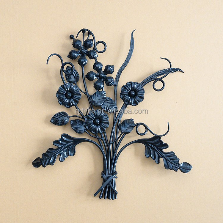 Beautiful Wrought Iron Ornaments Iron Railings Flower Panels Wholesale
