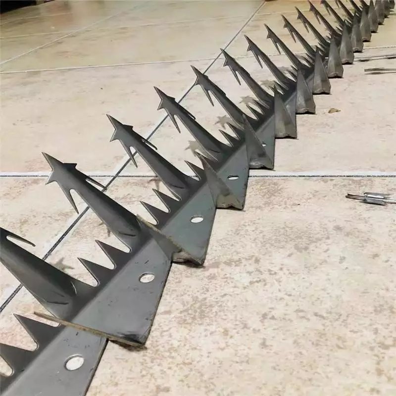 Powder Coated Galvanized Sharp Barbed Spikes Metal Cartons Iron Garden Fence Galvanized Plate Security Fences Wall Spikes 110mm