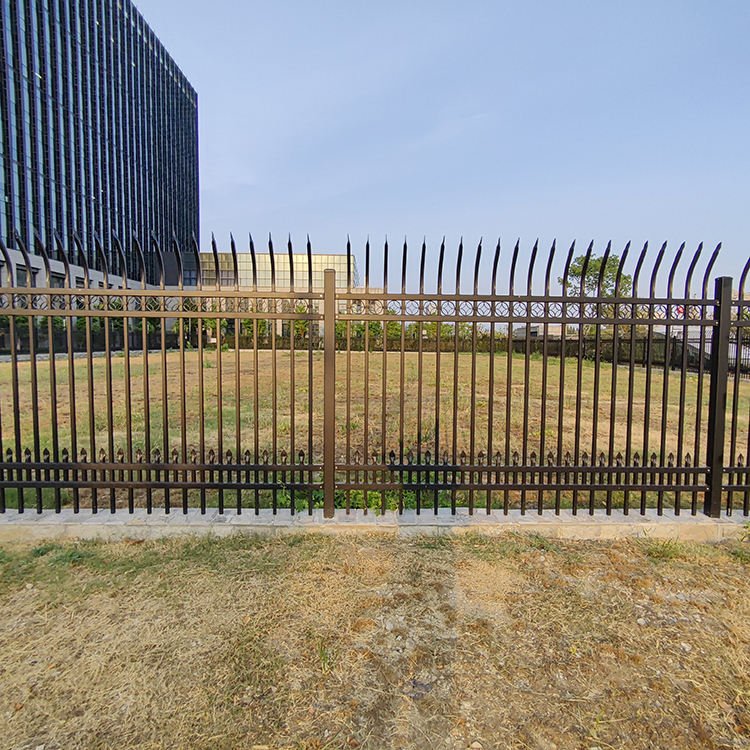 Railing Fence Villa Square Tube Fence Powder Metal Aluminum Plastic Garden Fence Panels Wrought Iron Gate Aluminum Powder Coated