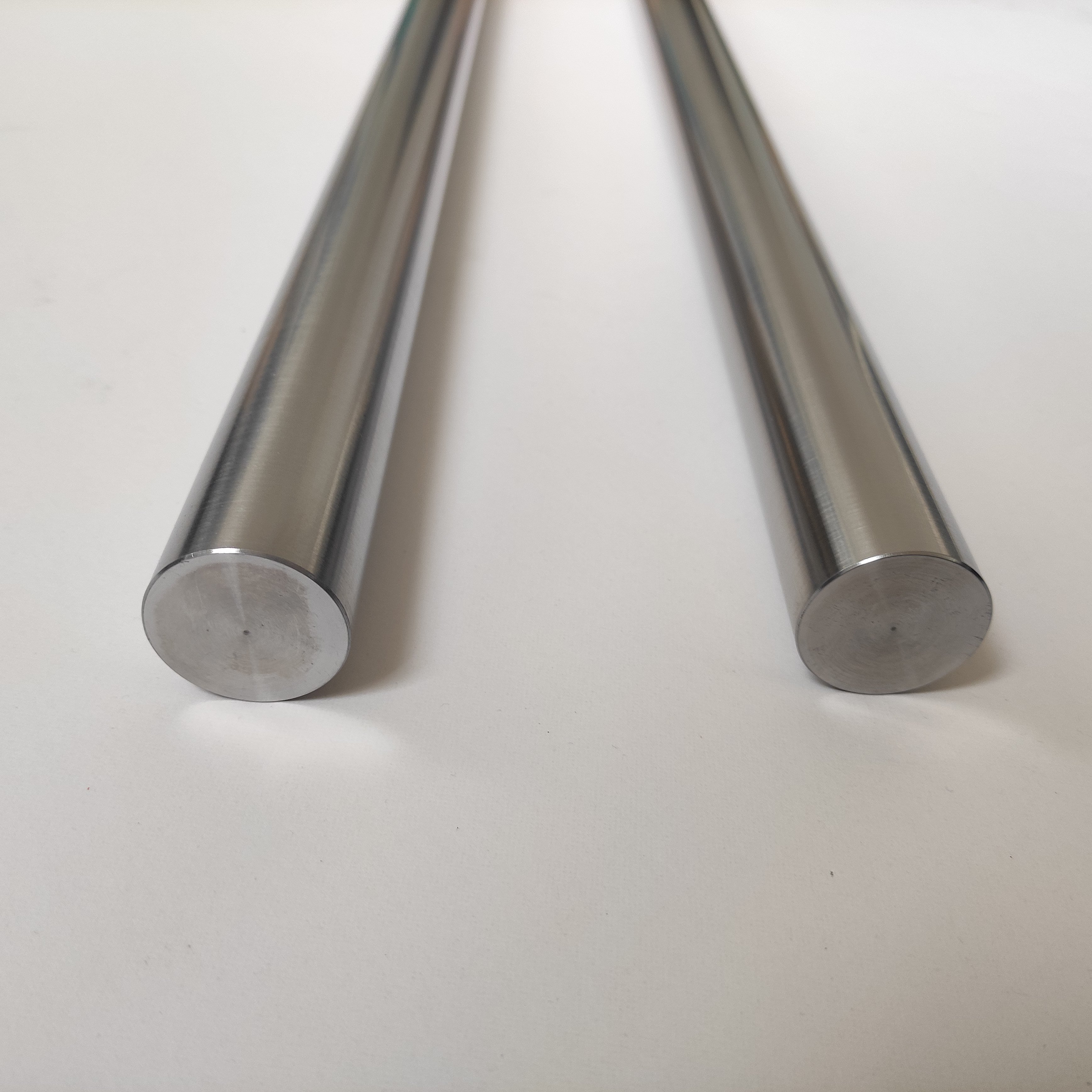 Raw materials Pure Iron bar High Purity 99.95% Iron Rod