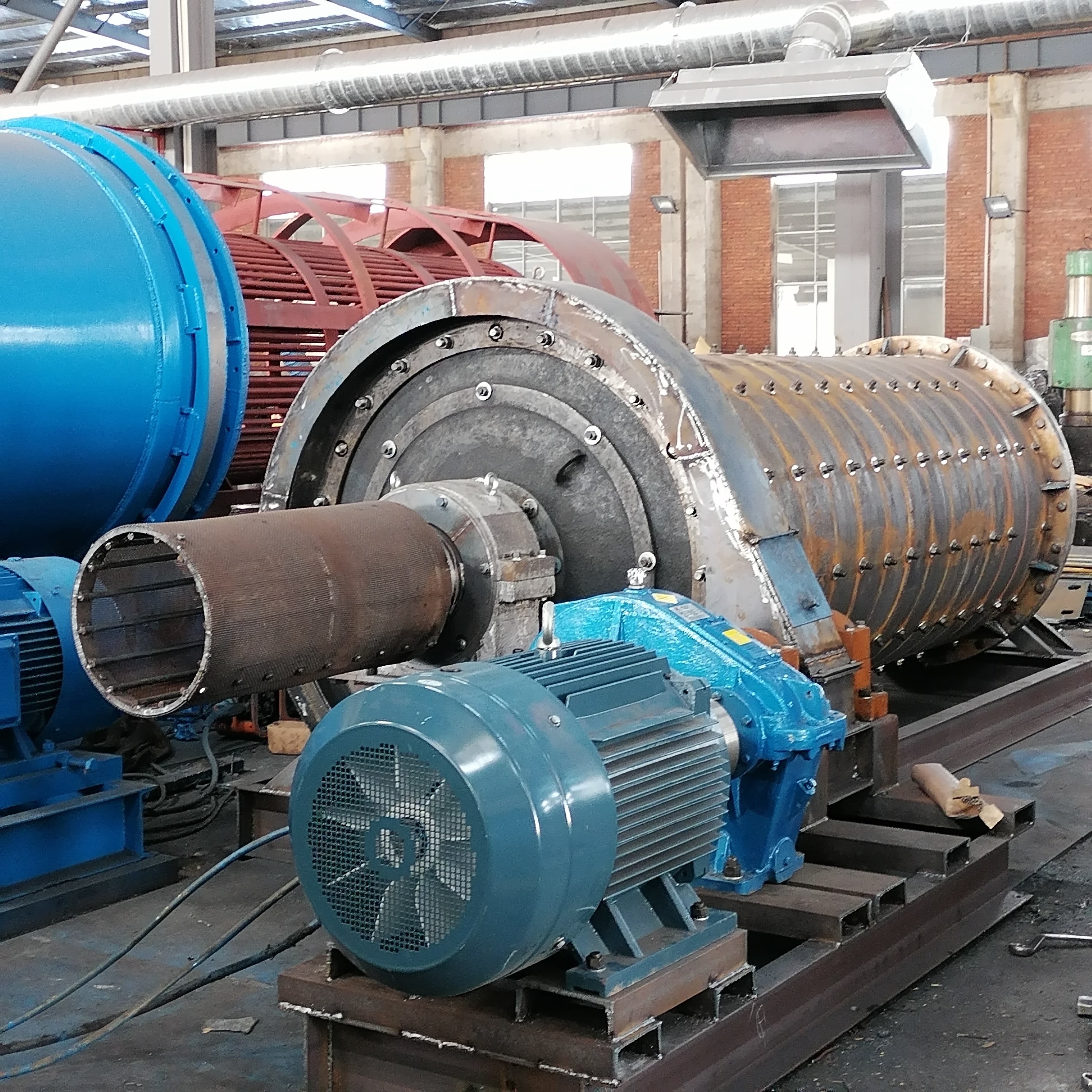 High Quality Widely-Used 50tph Limestone Ball Rolling Grinding Mill Ball Milling For Hot Sale
