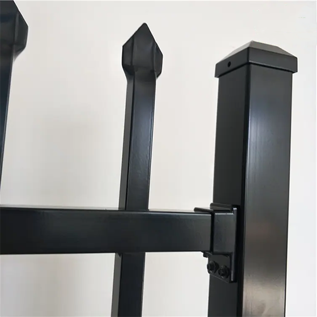 support Wholesale garden black metal fences anti rust galvanized ornamental iron fence