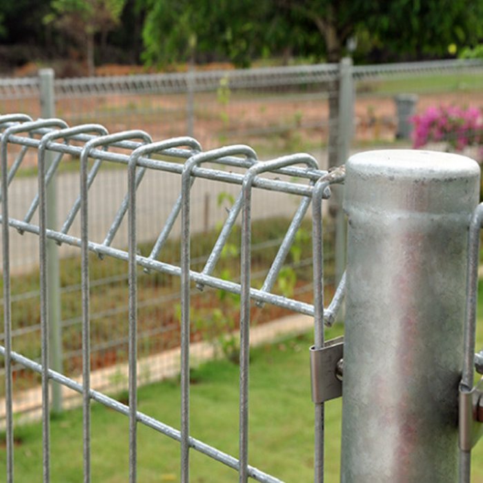 JINBIAO Factory Offers Wholesale Decorative Hot Dipped Galvanized Top Rolled BRC Welded Wire Mesh Fence Iron Frame Cheap Price