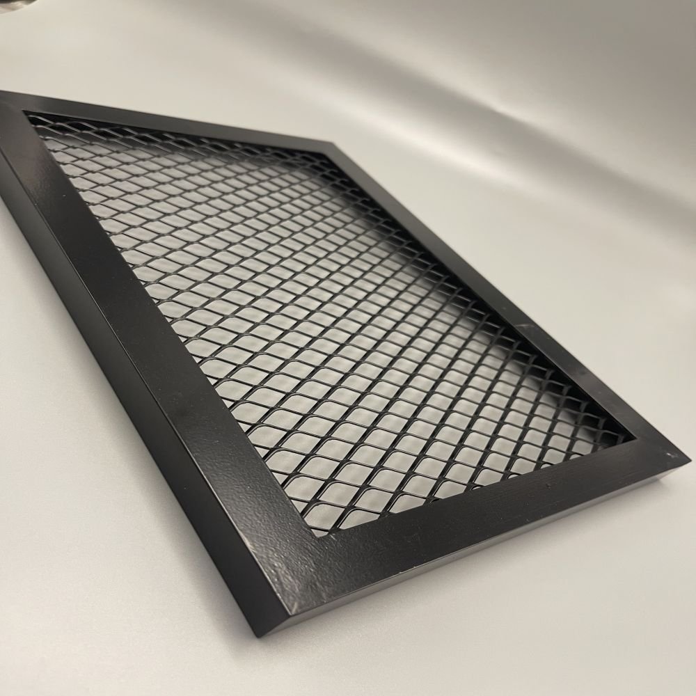 Metal expanded wire mesh filter