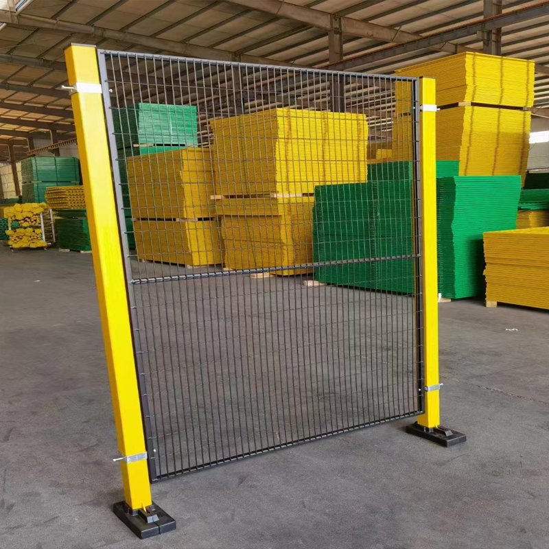 Powder Coated Galvanized Tubular Spear Top Black Iron Fence