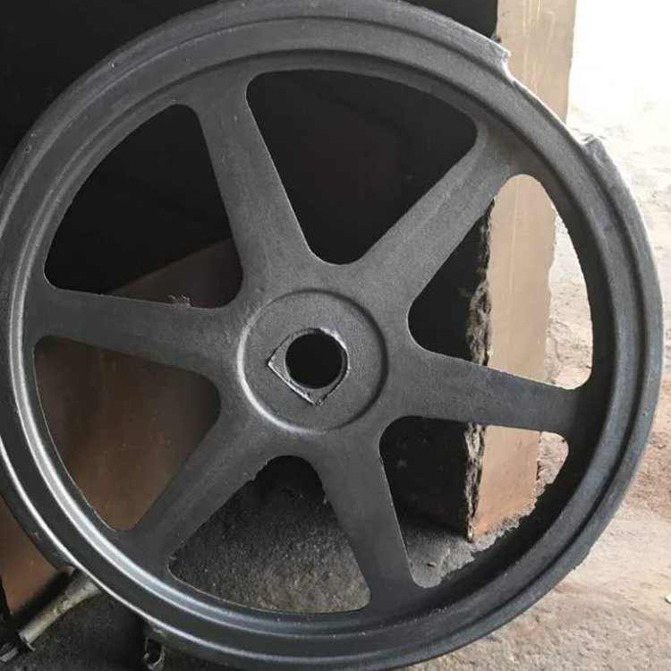 HT250 NO.35 GG25 T260 FG250 Iron Based Coated Sand Mold Large Custom Gray Iron Cast Flywheel Parts