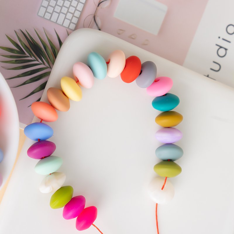 2024 Hot Selling Products Custom Bracelet Keychain Bulk Printed Silicone Focal Beads Kids Baby Chewable Silicone Bead