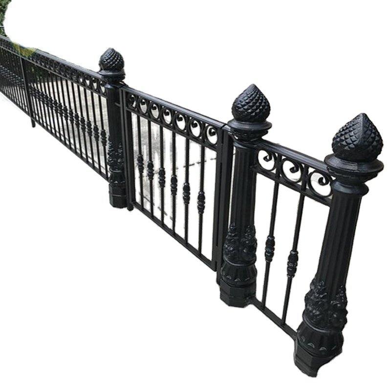 Custom crafted iron guardrail welded balcony balustrade